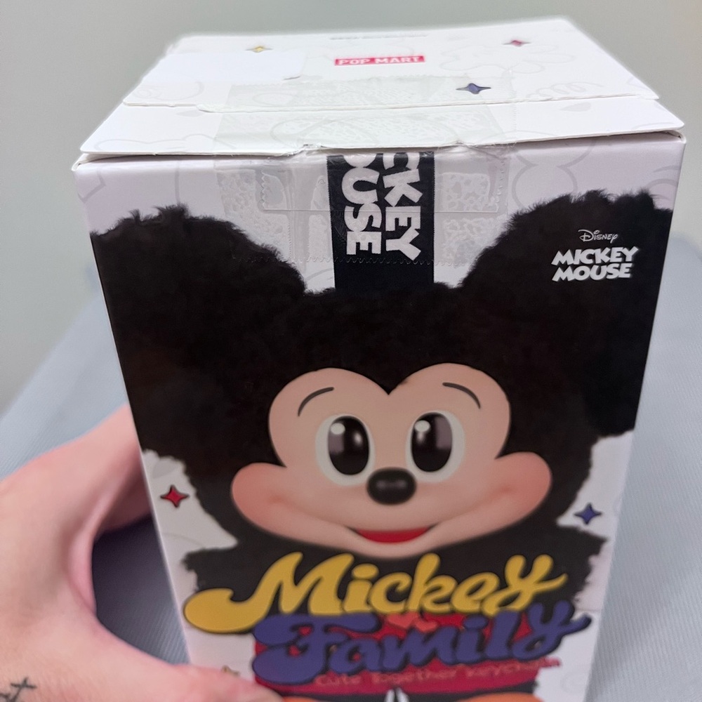 Authentic Pop Mart Mickey Family Cute Together Keychain – Confirmed Donald Duck - Picture 5 of 6